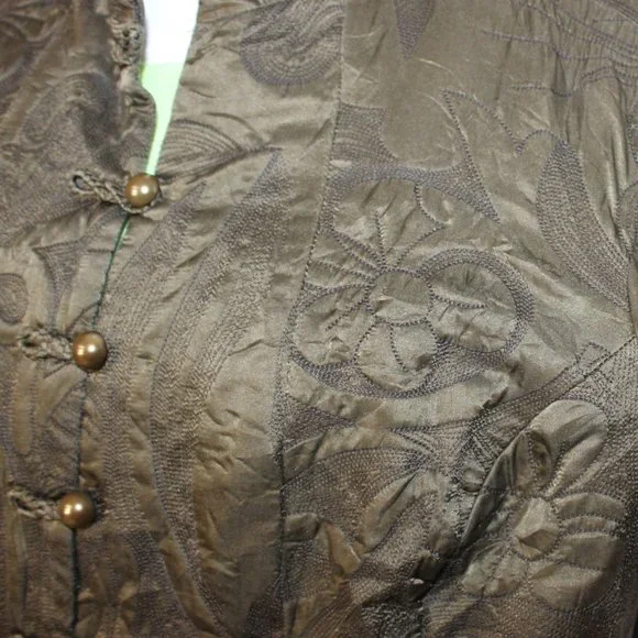 COLDWATER CREEK Olive Green Quilted Jacket Size Large Button Front Oriental L/S - Picture 9 of 13